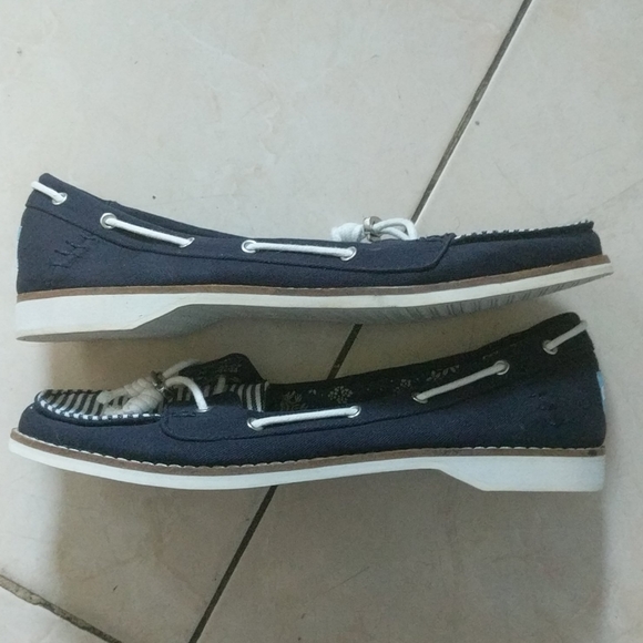 Toms flats - Picture 2 of 5